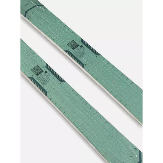 VÖLKL Mantra 84 W Skis 2026