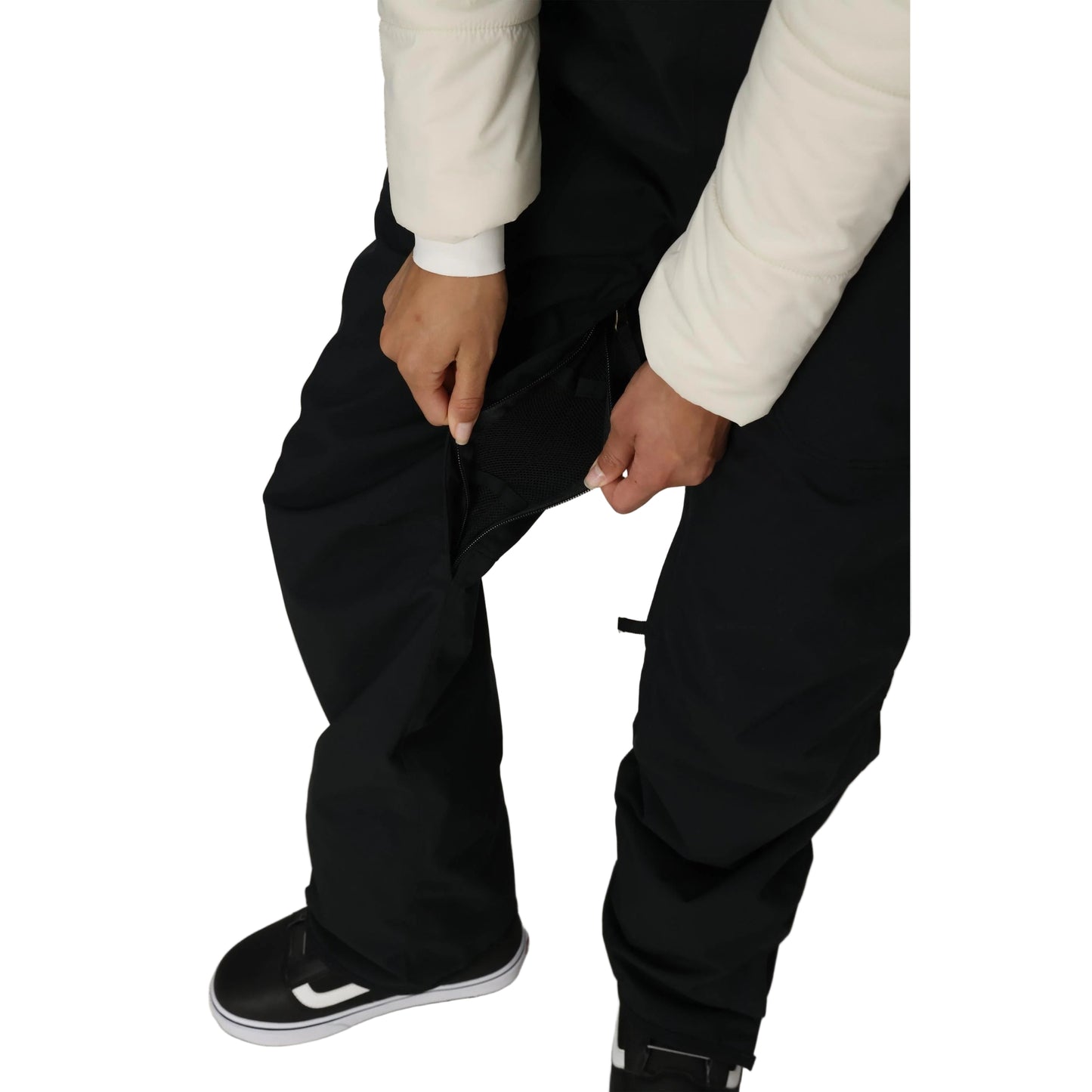 686 WOMENS BLACK MAGIC INSULATED BIB