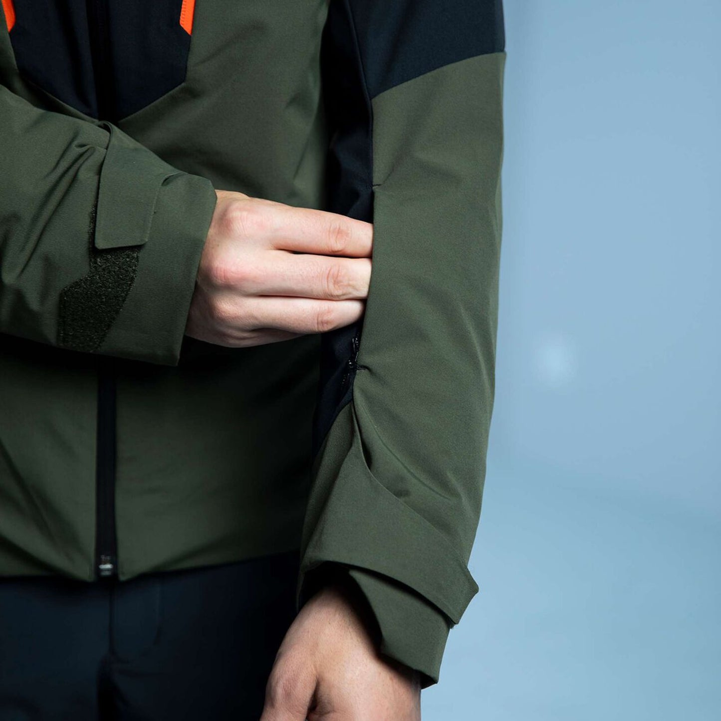 Descente ANGULAR LINE JACKET