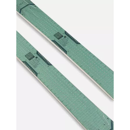 VÖLKL Mantra 84 W Skis 2026