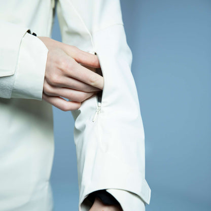 Descente SWISS INSULATED JACKET WH01 Woman